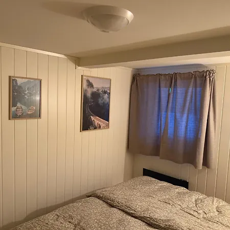 Apartamento 2-roms Sokkelleilighet Tromsø