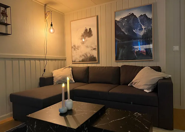 2-roms Sokkelleilighet Apartamento